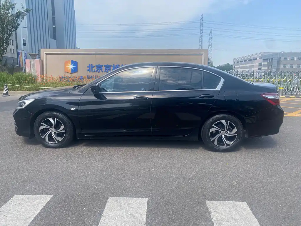 HONDA ACCORD 2016