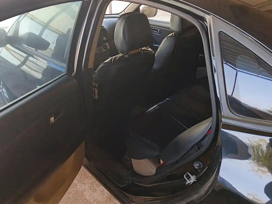 HYUNDAI CELESTA 2014