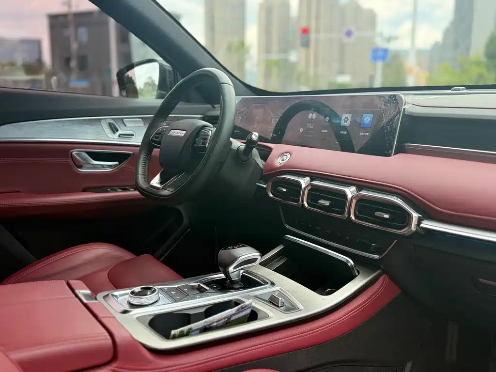 JETOUR X70 PLUS 2023