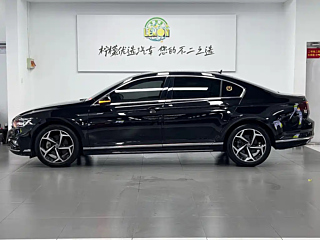 VOLKSWAGEN MAGOTAN 2023