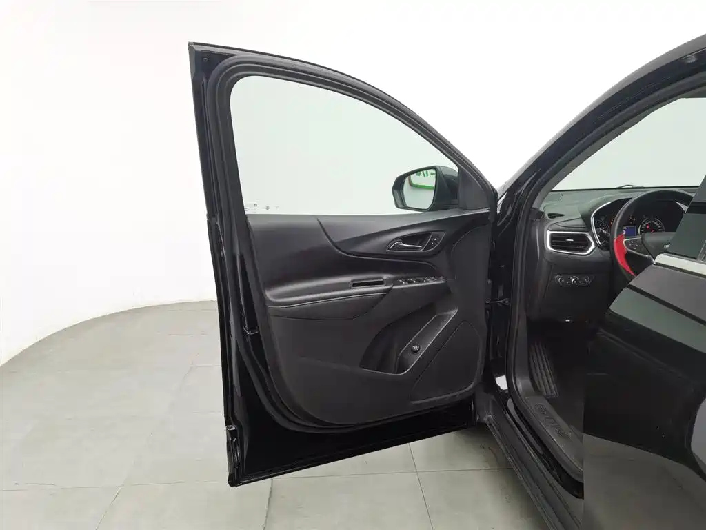 CHEVROLET EXPLORER 2020