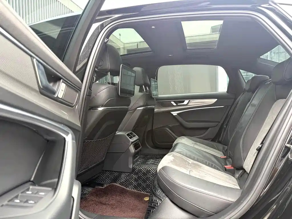 AUDI A6L 2021