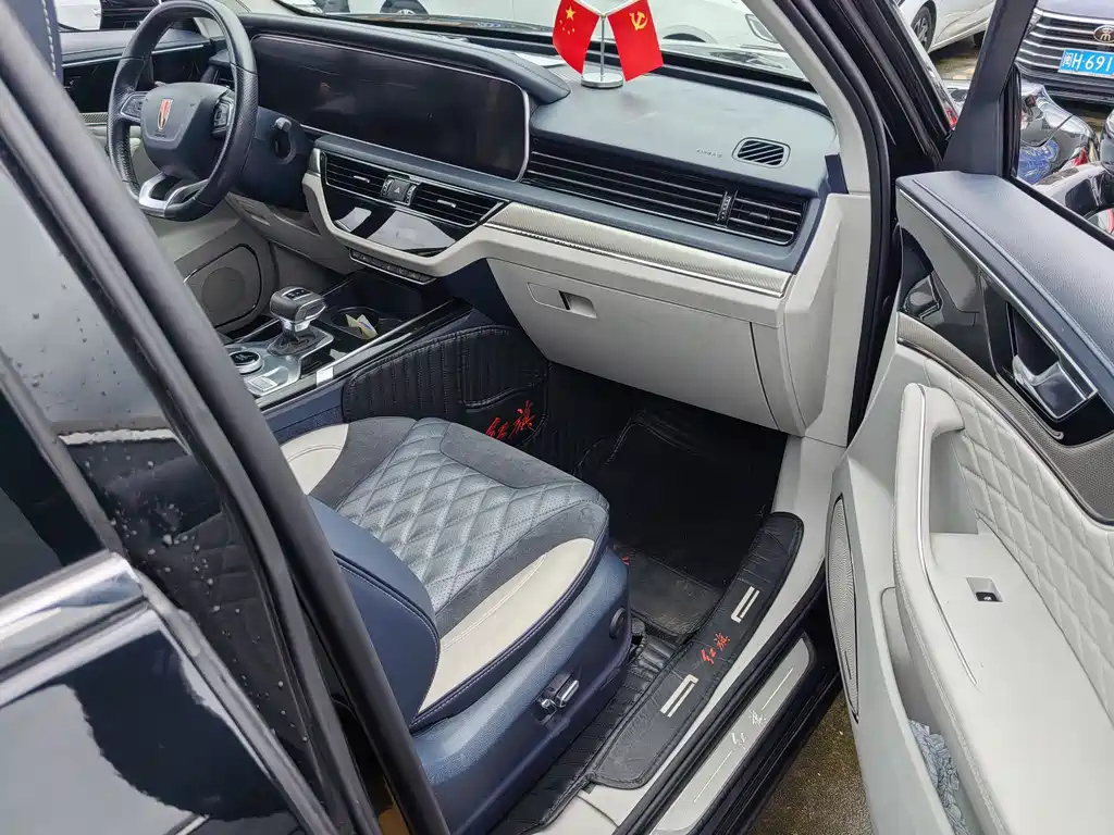 HONGQI HS5 2019