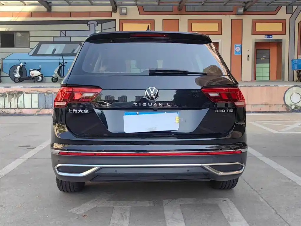 VOLKSWAGEN TIGUAN L 2022