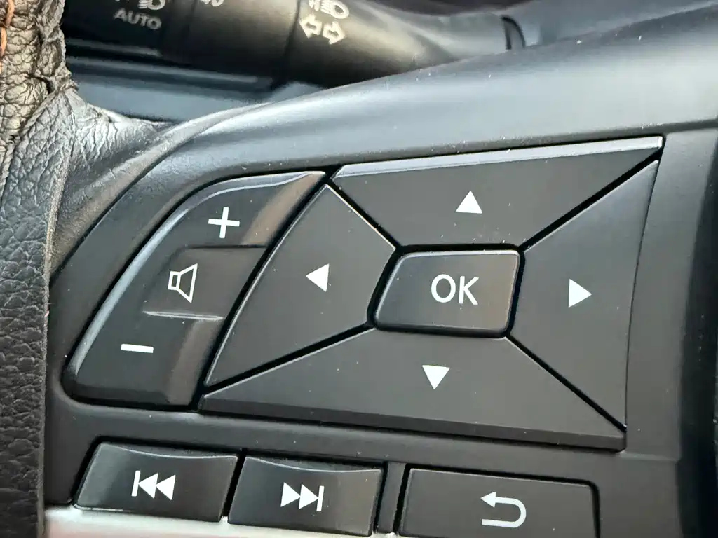 NISSAN TEANA 2022