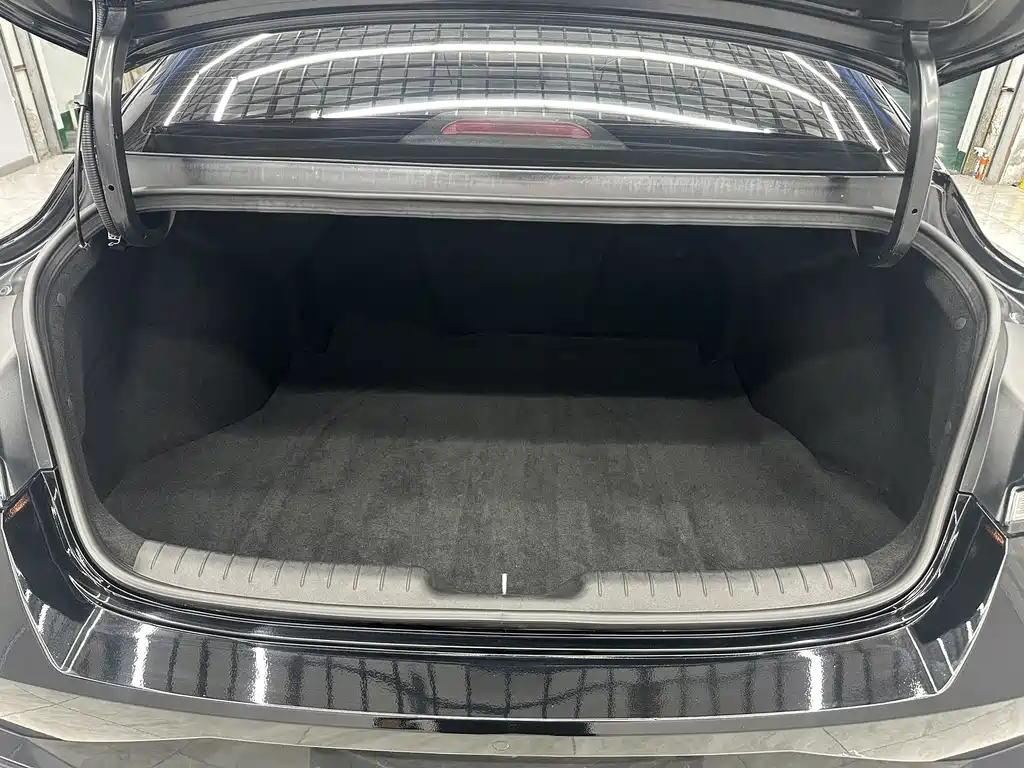 HYUNDAI ELANTRA 2022