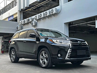TOYOTA HIGHLANDER 2018