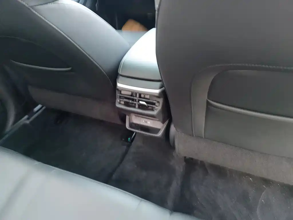 GEELY AUTO EMGRAND 2022
