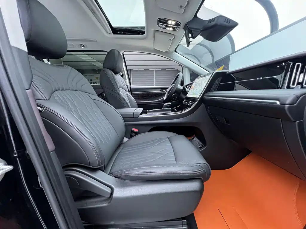 TRUMPCHI M8 2024