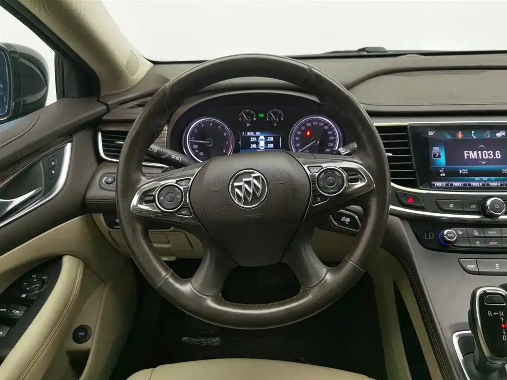 BUICK LACROSSE 2016