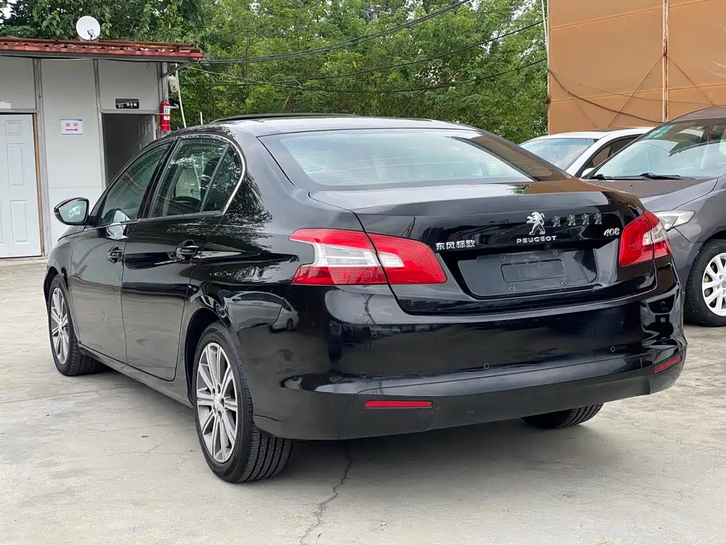 PEUGEOT 408 2014