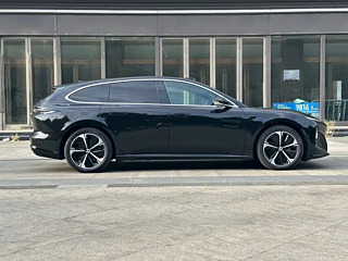 NIO ET5T  2025 YEAR 75KWH TOURING 2025