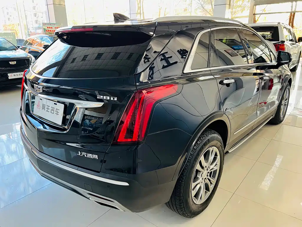 CADILLAC XT5 2019
