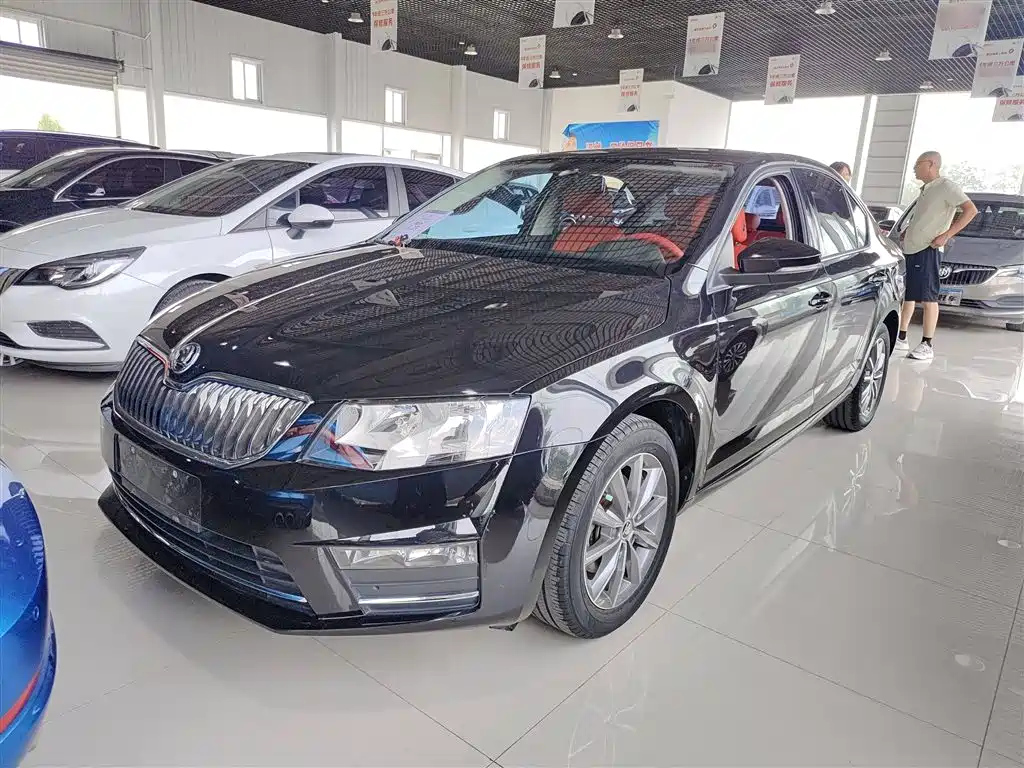 SKODA OCTAVIA 2017