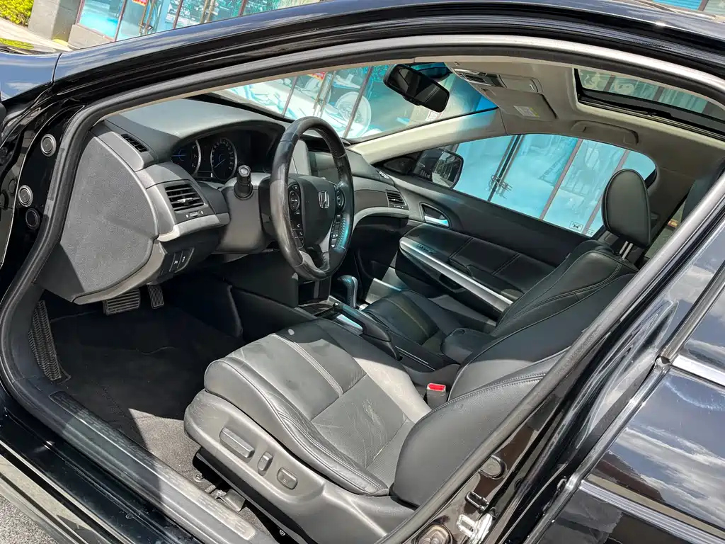 HONDA CROSSTOUR 2015