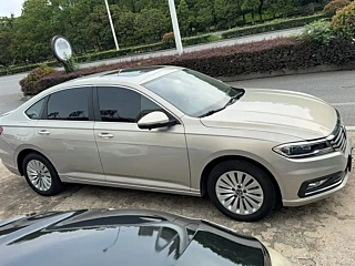 VOLKSWAGEN LAVIDA  2022 YEAR 1.5L AUTOMATIC  EDITION 2022