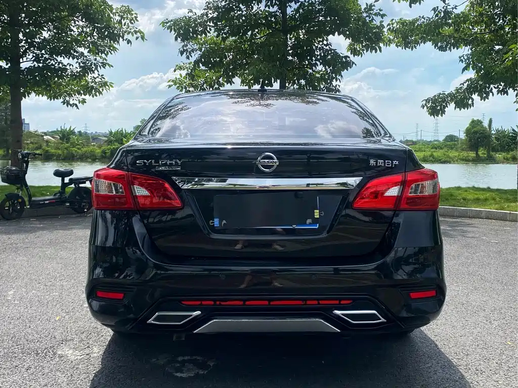 NISSAN SYLPHY 2021