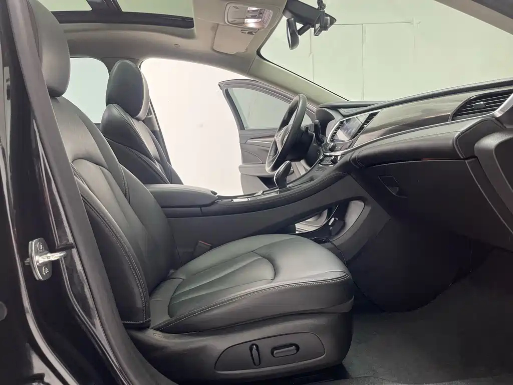 BUICK LACROSSE 2021