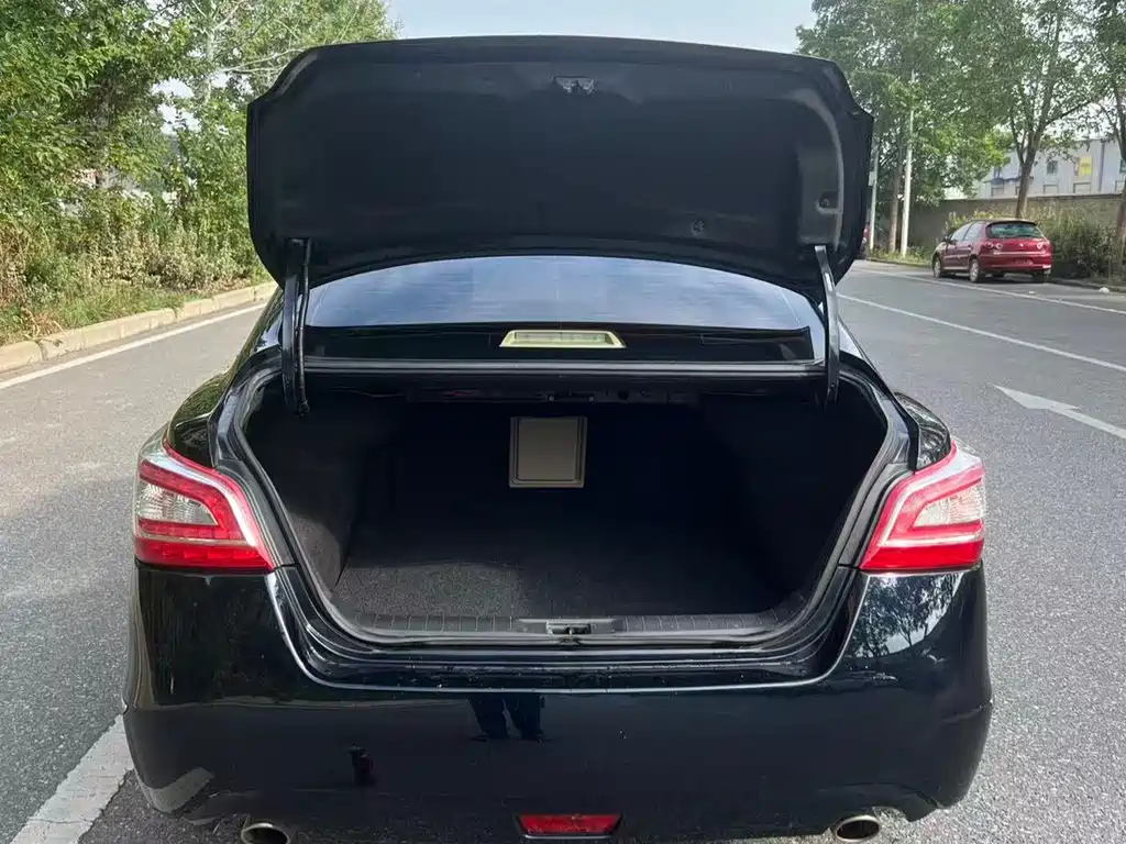 NISSAN TEANA 2014