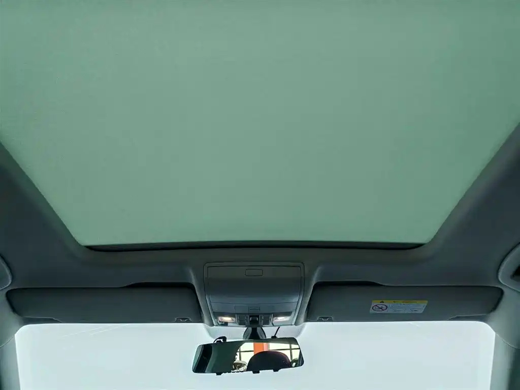 VOLKSWAGEN TIGUAN L 2022