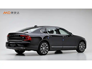 VOLVO S90 2023