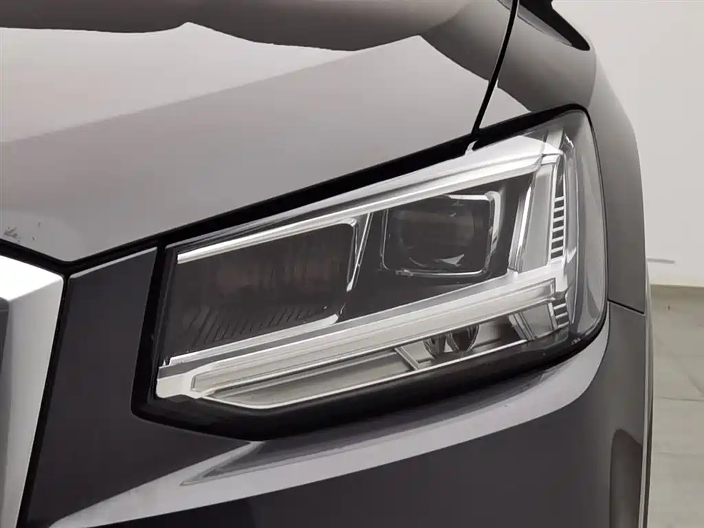AUDI Q2L 2019