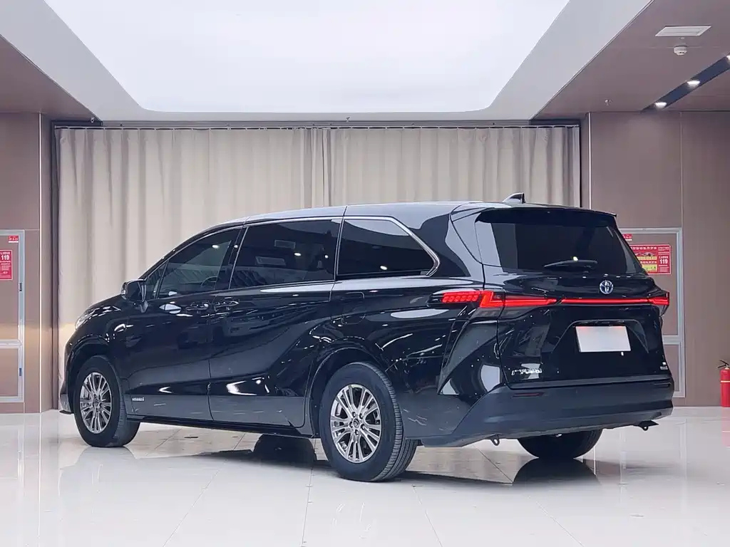 TOYOTA SIENNA SIENNA 2023