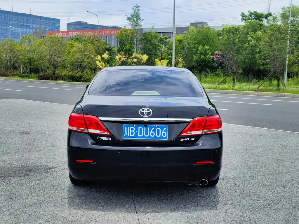 TOYOTA CAMRY 2011