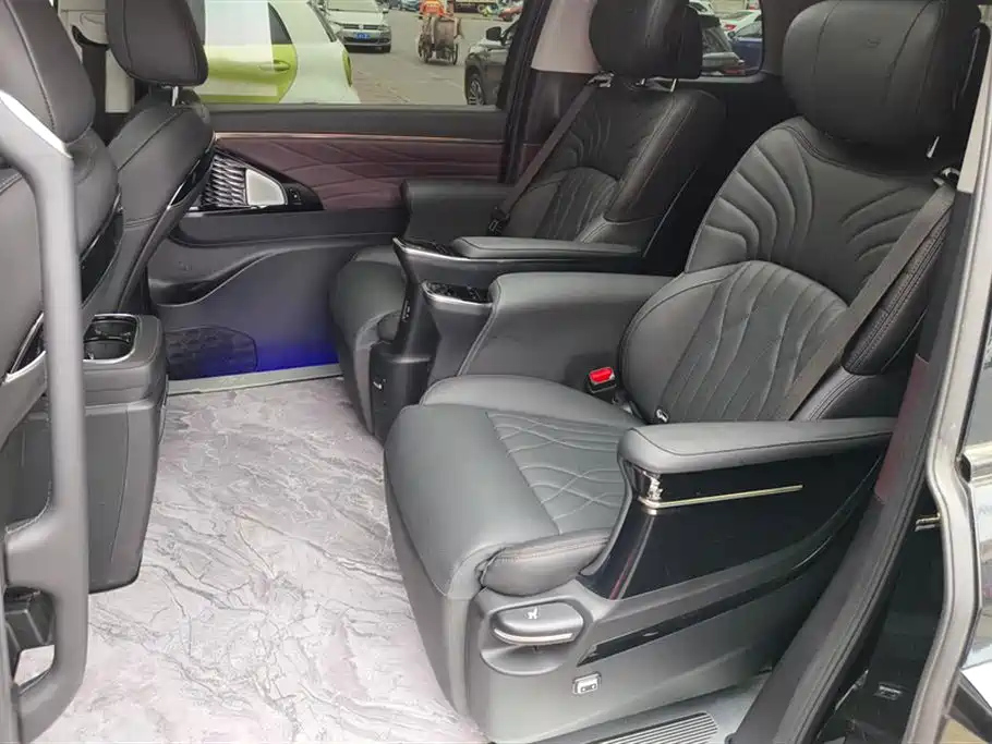TRUMPCHI M8 2023
