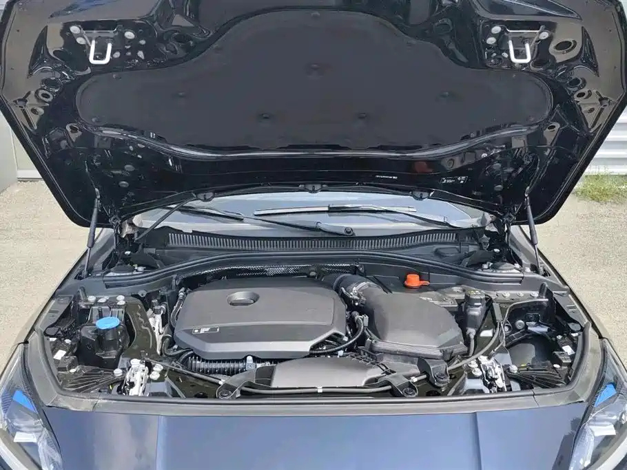 BMW 2-SERIES 2025