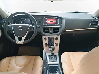 VOLVO V40  2019 YEAR T3  ELEGANT EDITION 2019