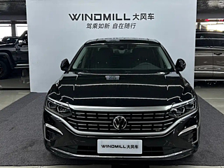 VOLKSWAGEN PASSAT 2023
