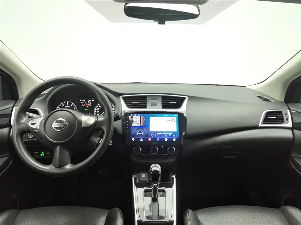 NISSAN SYLPHY 2019