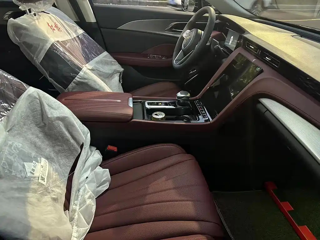 HONGQI H5 2024