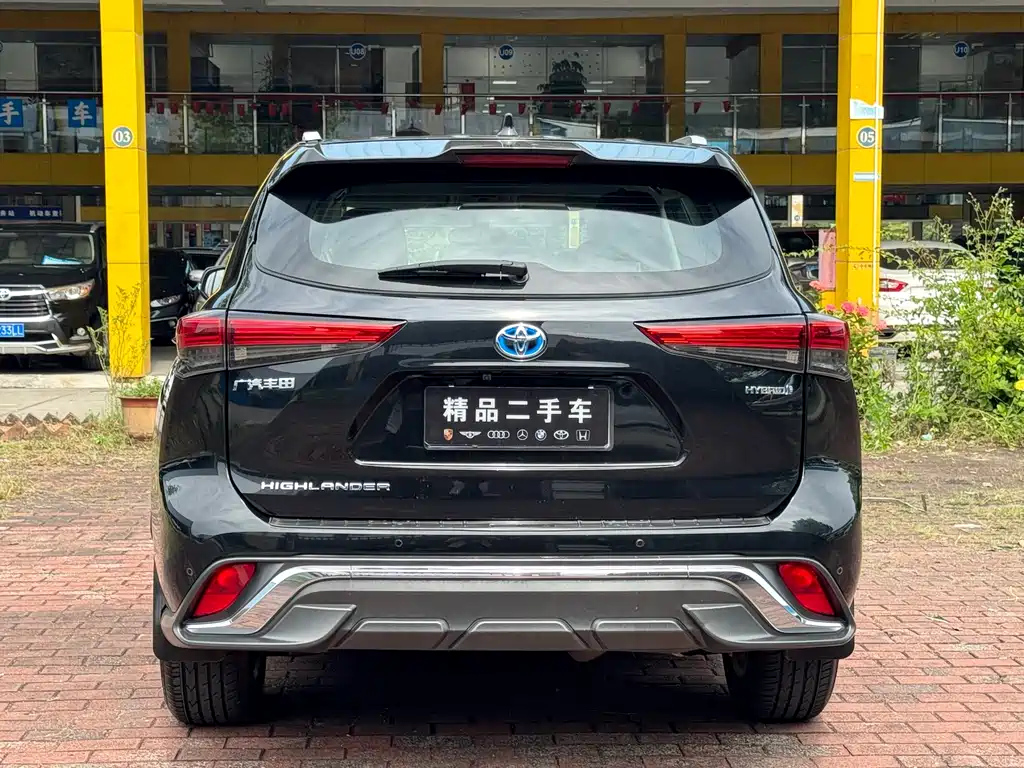 TOYOTA HIGHLANDER 2022