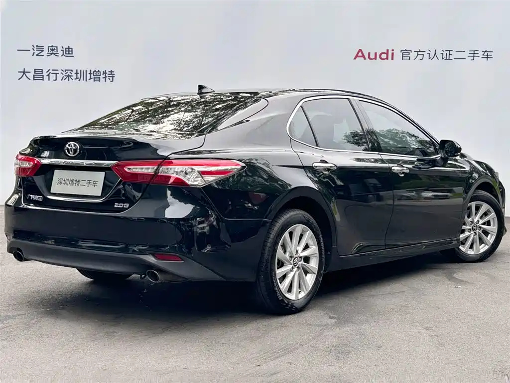 TOYOTA CAMRY 2022