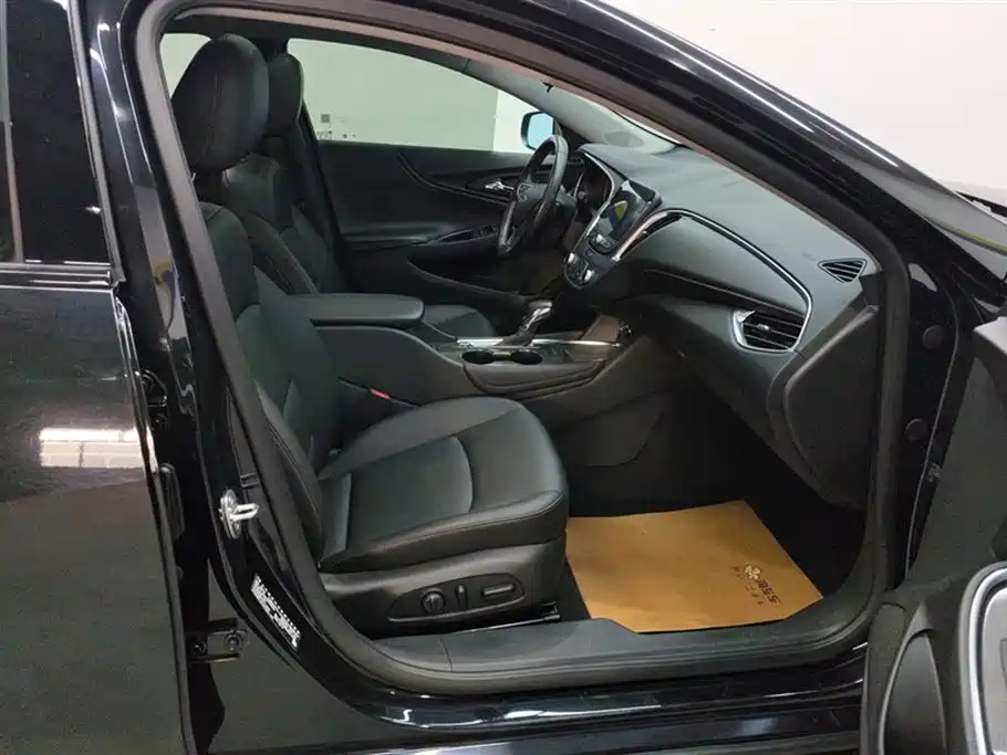 CHEVROLET MALIBU XL 2021