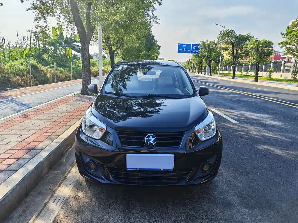 VENUCIA R30 2014