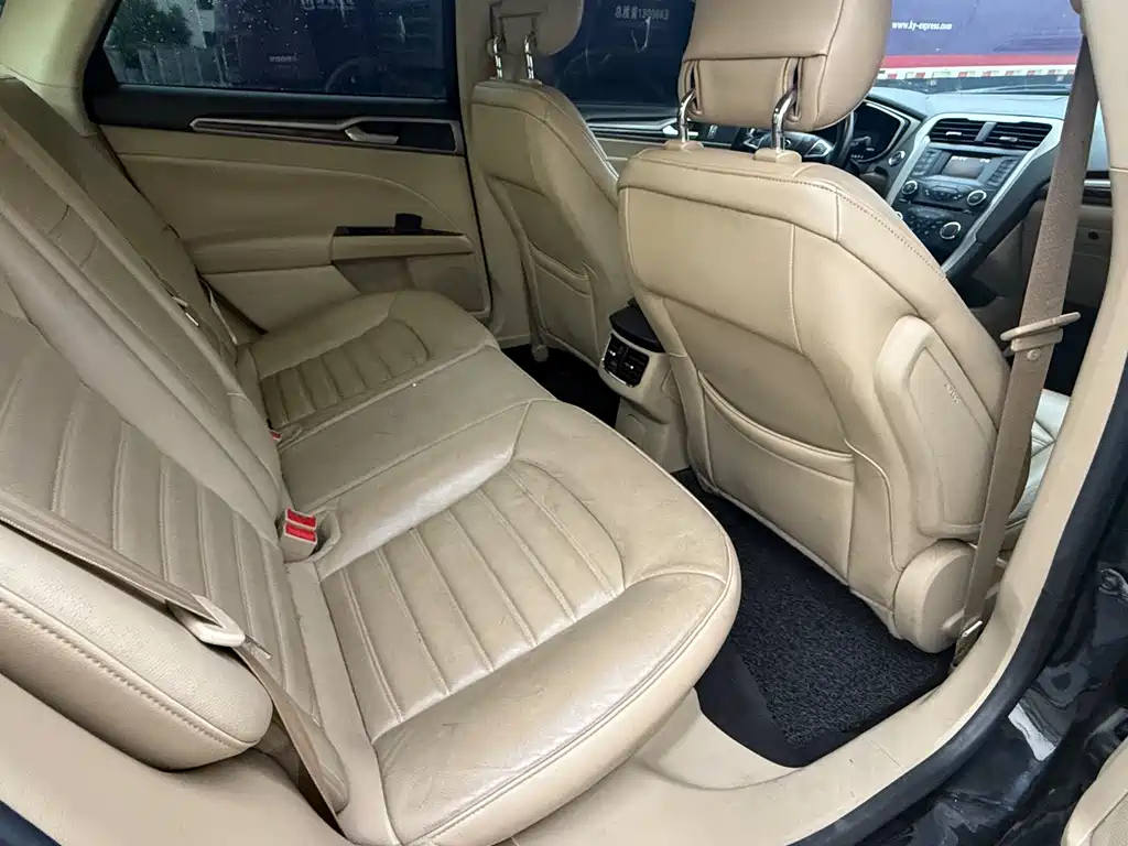 FORD MONDEO 2014