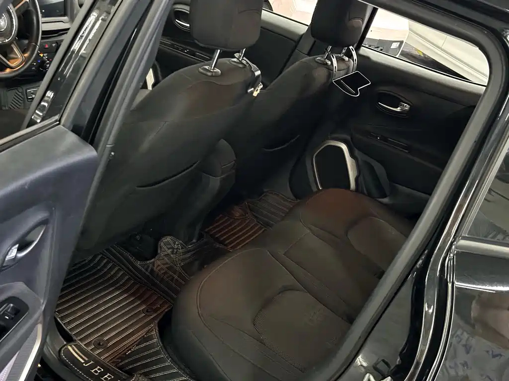 JEEP RENEGADE 2018