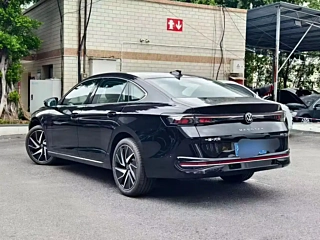 VOLKSWAGEN MAGOTAN 2024