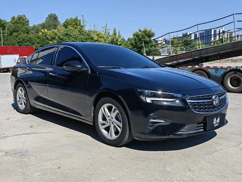 BUICK REGAL 2020