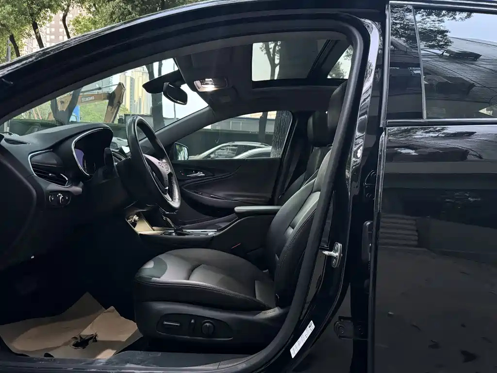 CHEVROLET MALIBU XL 2020