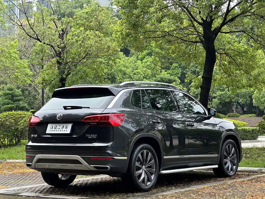 VOLKSWAGEN TAYRON 2020