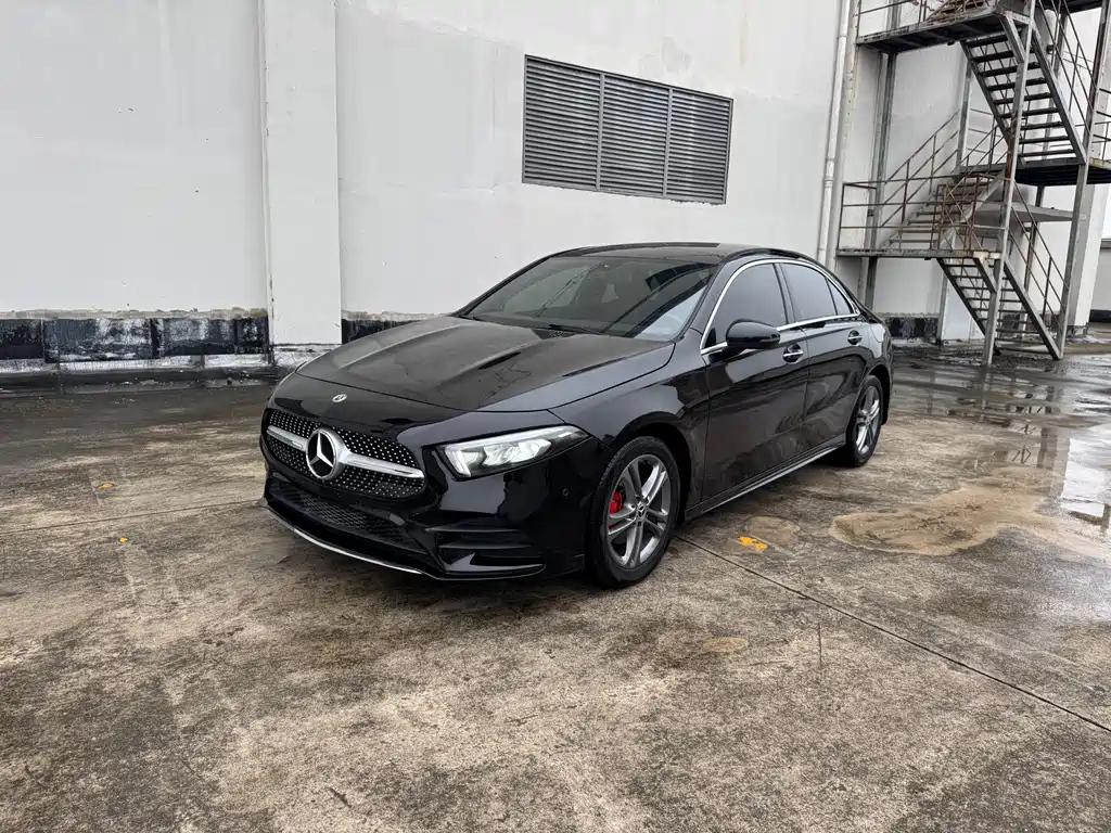 Аукционный лист MERCEDES BENZ A-CLASS 2019