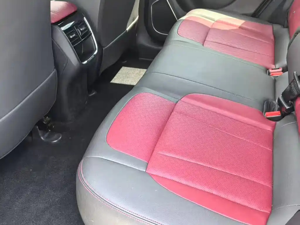 DONGFENG AEOLUS AX7 2021