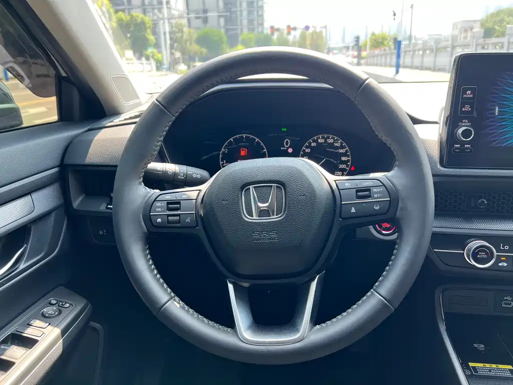 HONDA CR-V 2023