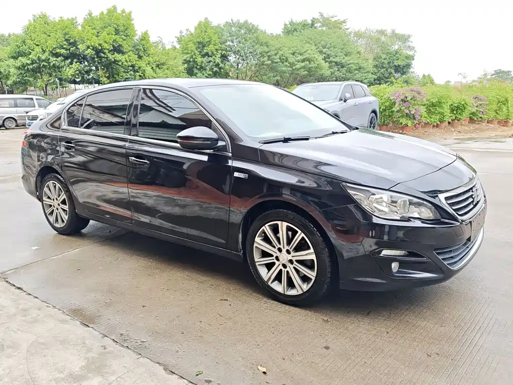 PEUGEOT 408 2016
