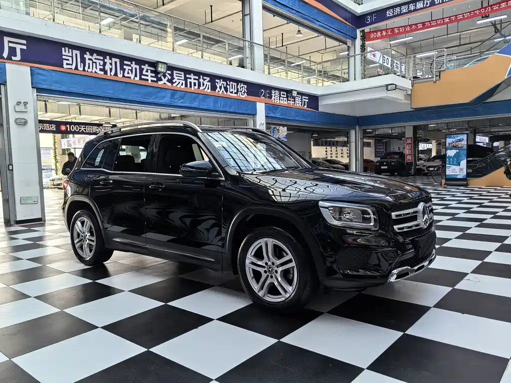 MERCEDES BENZ GLB 2022