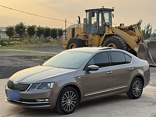 SKODA OCTAVIA 2019